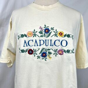 YACHT CLUB Vintage 90s Acapulco Mexico Cream Floral Embroidered T Shirt Womens L